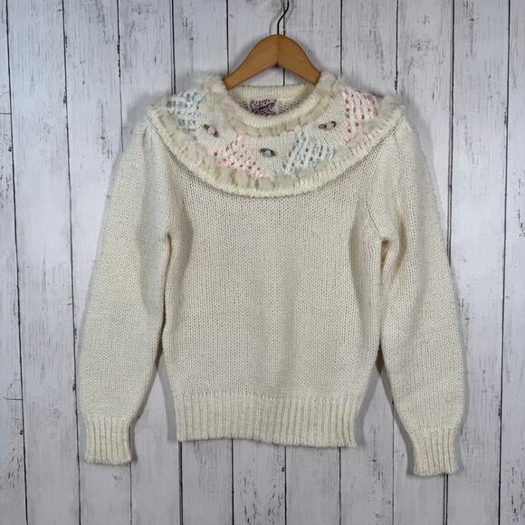 Currants Sweaters - VTG Currants Cream Decorative Ribbon Collar Chunky Knit Sweater Korea Size Small